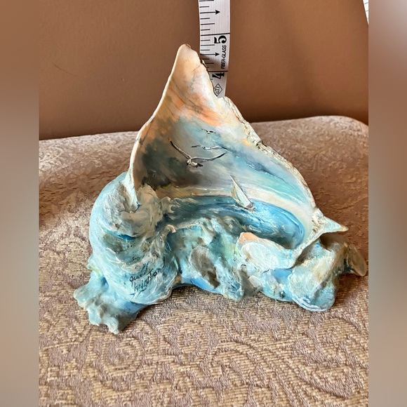 Original Signed Art, Holden Beach N.C. Painted Shell Clusters, Set of 2 - Picture 13 of 13